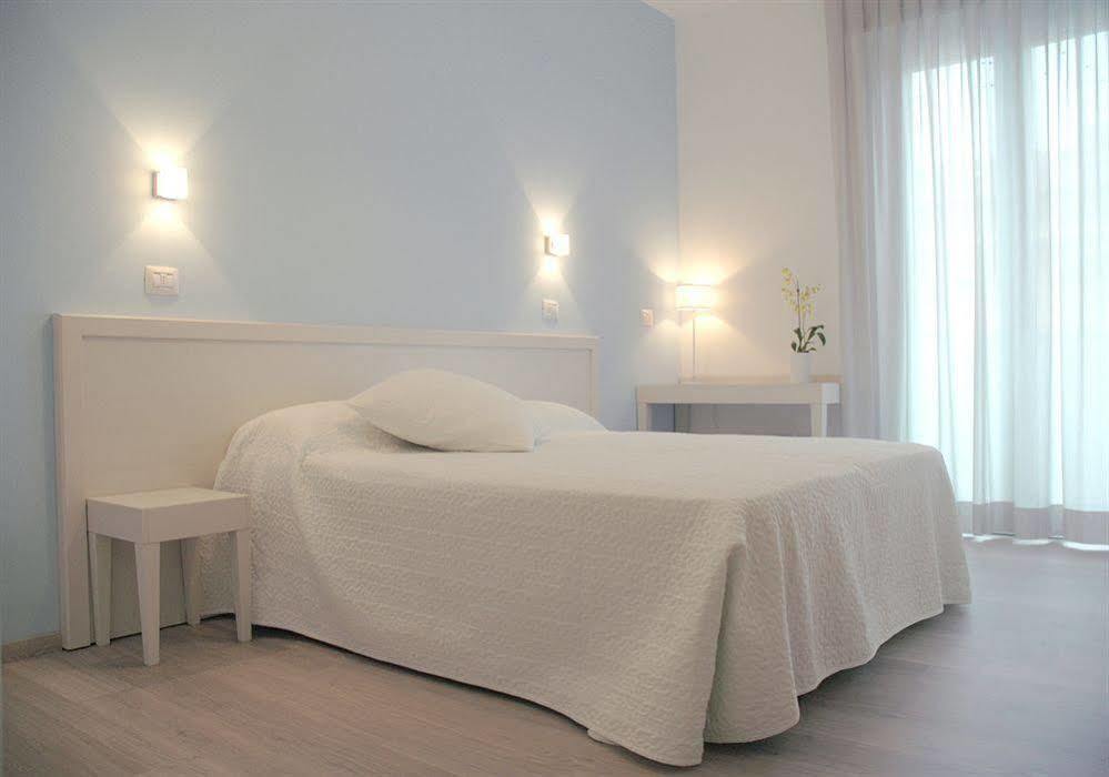 Maree Hotel Cesenatico Buitenkant foto